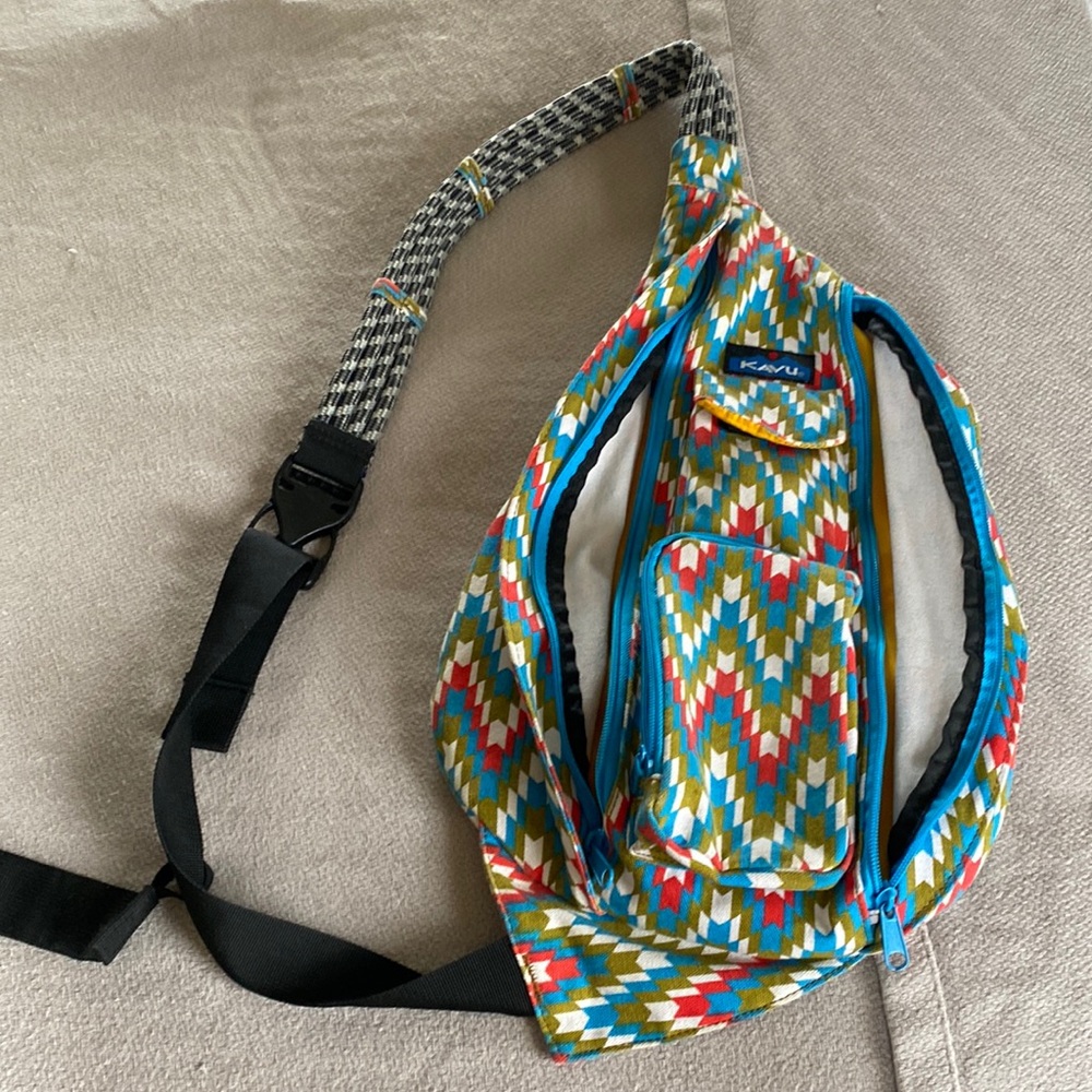 Kavu Full size Sling bag Very Clean